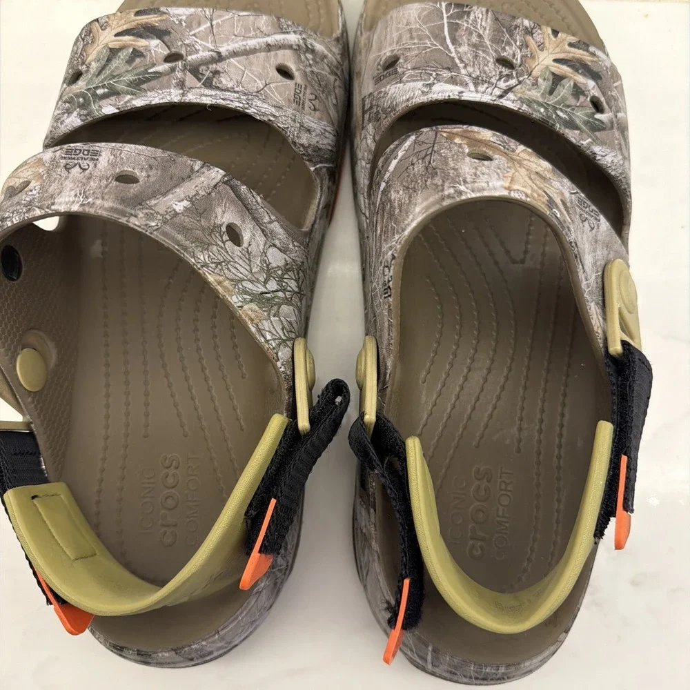 Crocs Classic All-Terrain Realtree Edge Camo Sandals Mens 12 Brown
